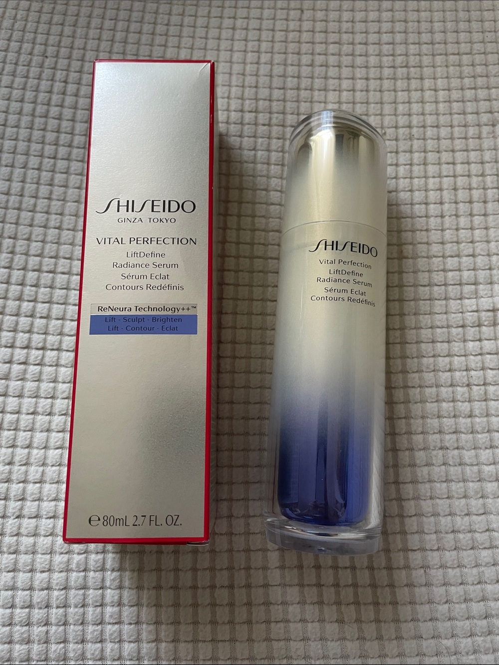 Shiseido Vital Perfection Radiance Serum - White/Blue